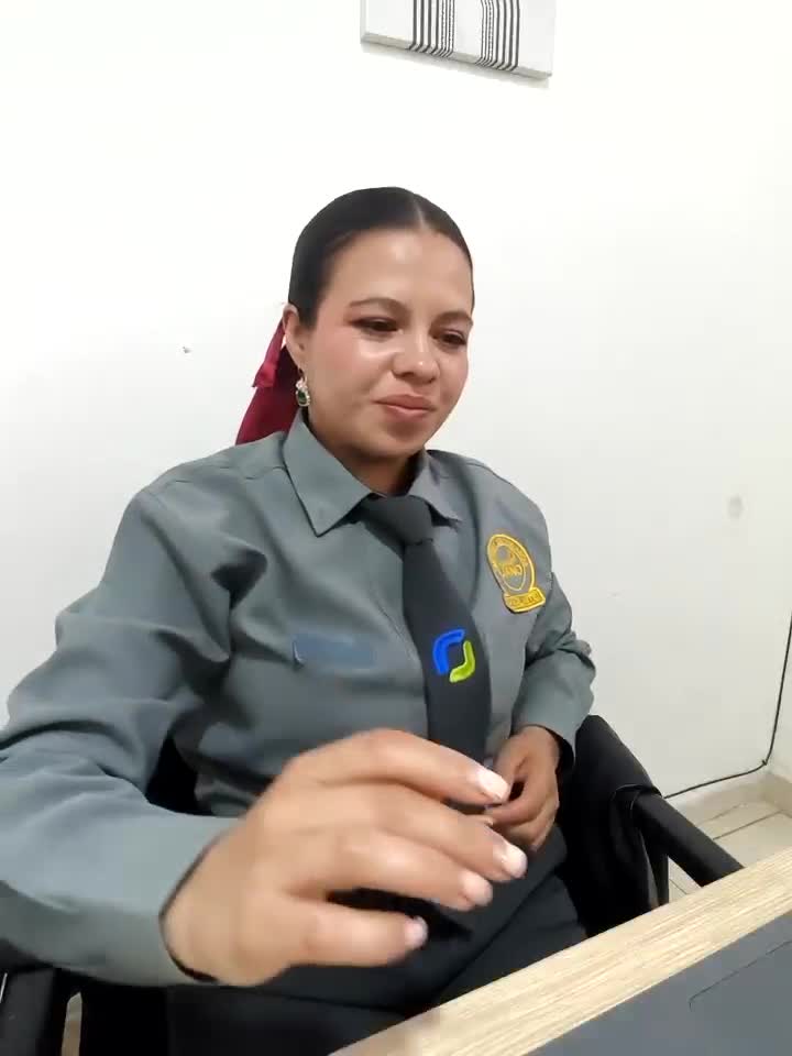 Ariana-07 - Stripchat webcam show • Wednesday, September 3, 2025 #Skinny #Fingering #Mobile