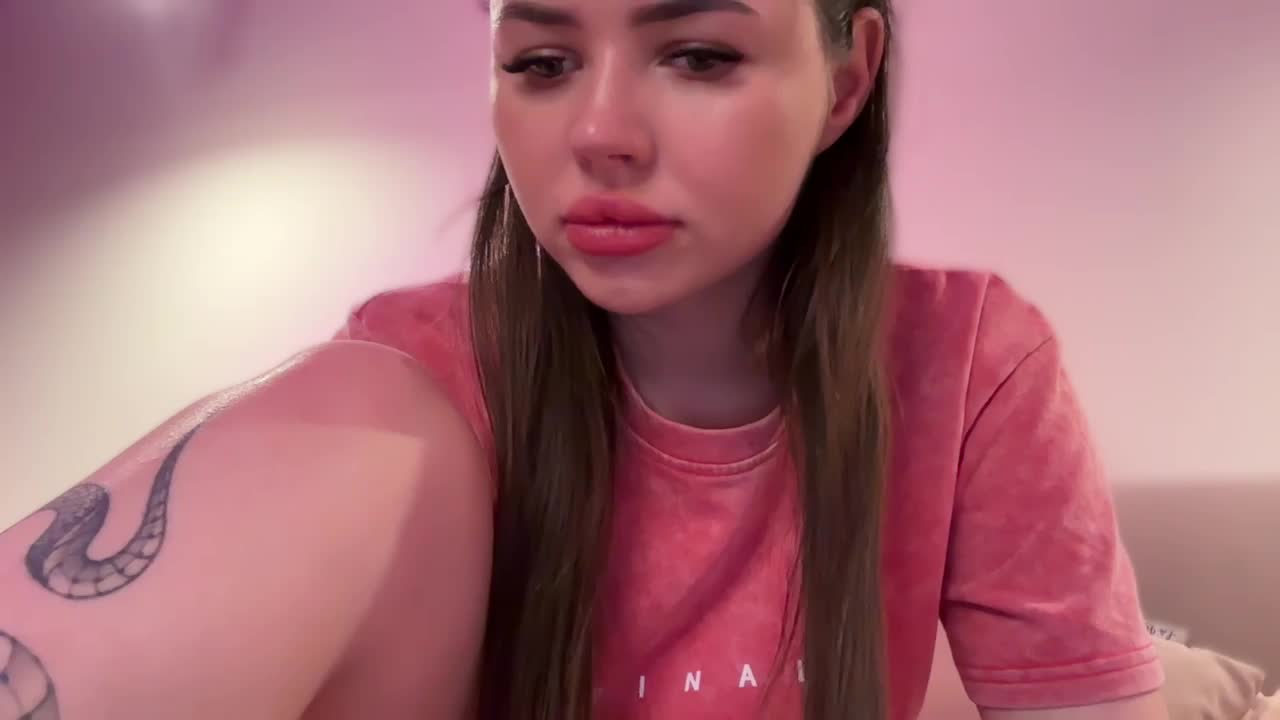 AlmaryKim cam recording